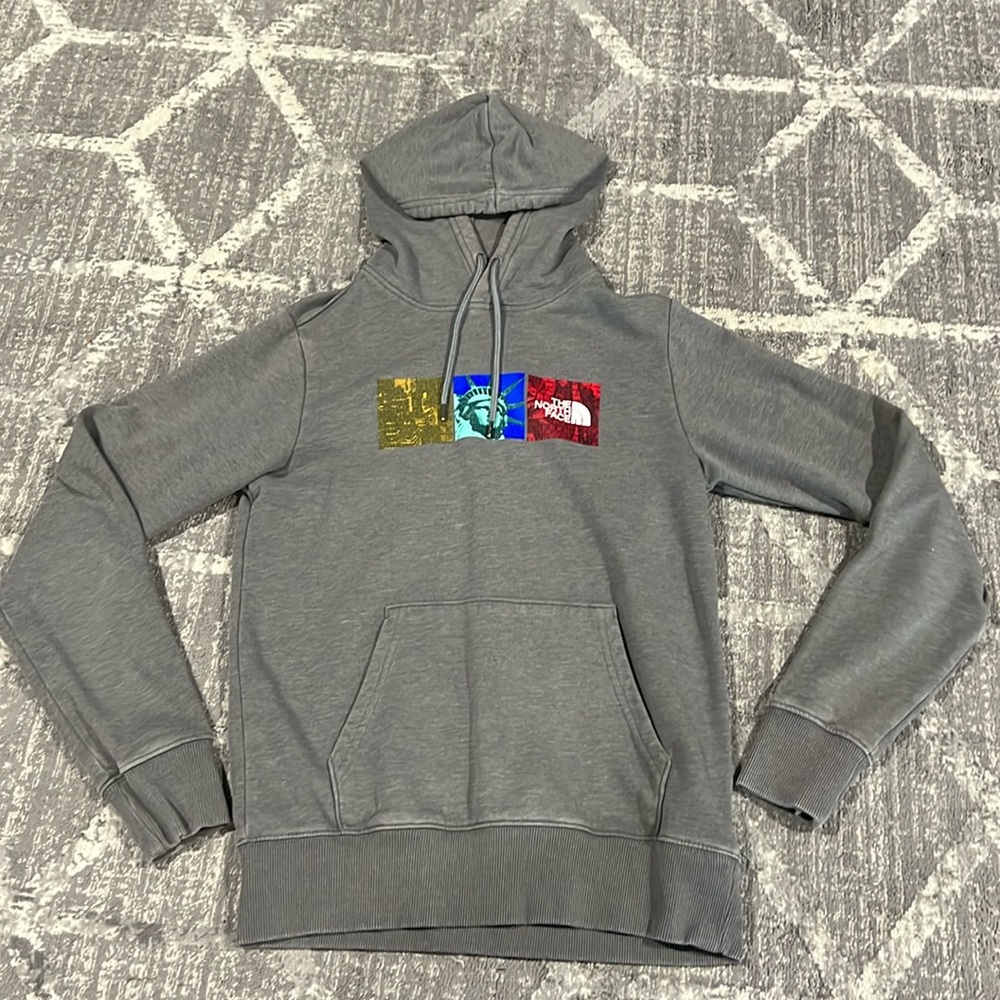Grey North Face hoodie, Men’s XS, great condition, Bought $60 selling for $15. - Picture 1 of 1